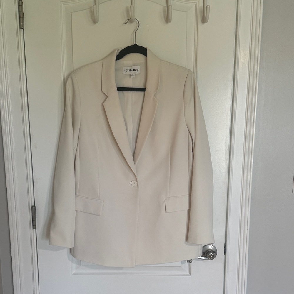 The Drop Women's Elegant Cream Blazer